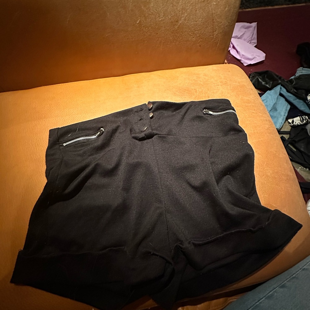High waisted black women shorts